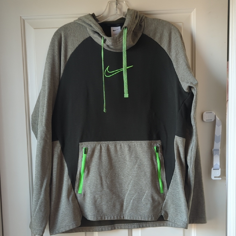 Nike Women's Two Tone Green Thermafit Hoodie